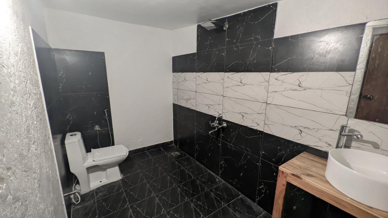 Nebo Hotel Varkala Eksteriør billede