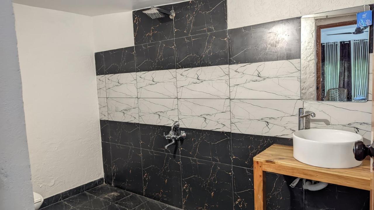 Nebo Hotel Varkala Eksteriør billede